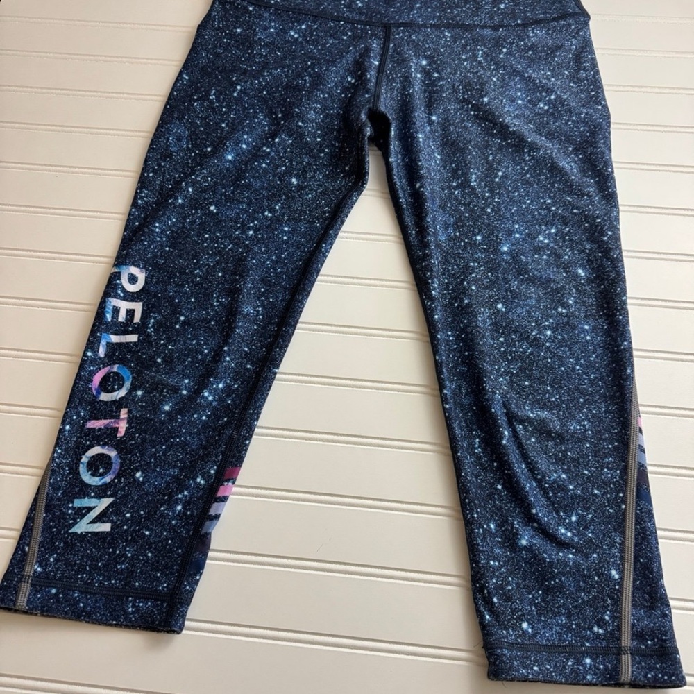 Peloton Reversible Galaxy Print Leggings - Blue